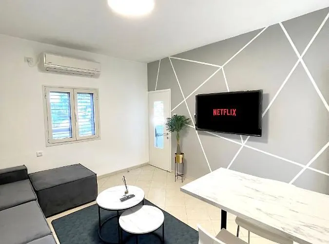 Rambam Beach Apartment